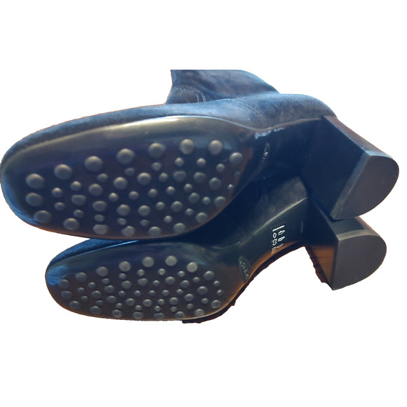 TOD's Black Suede Ankle Boots Mid Heel Size 37 - Picture 6 of 8